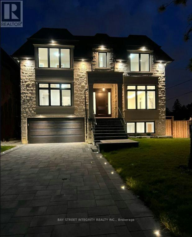 158 Elmwood Avenue, Richmond Hill, ON, L4C 1L1 - 3