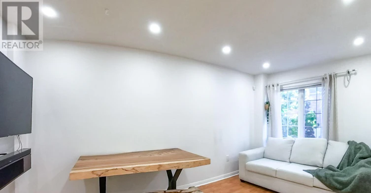 22-1525 South Parade Court, Mississauga, ON, L5M 6E9 - 8