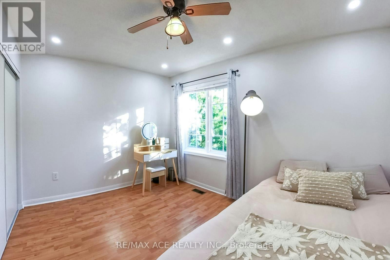 22-1525 South Parade Court, Mississauga, ON, L5M 6E9 - 18
