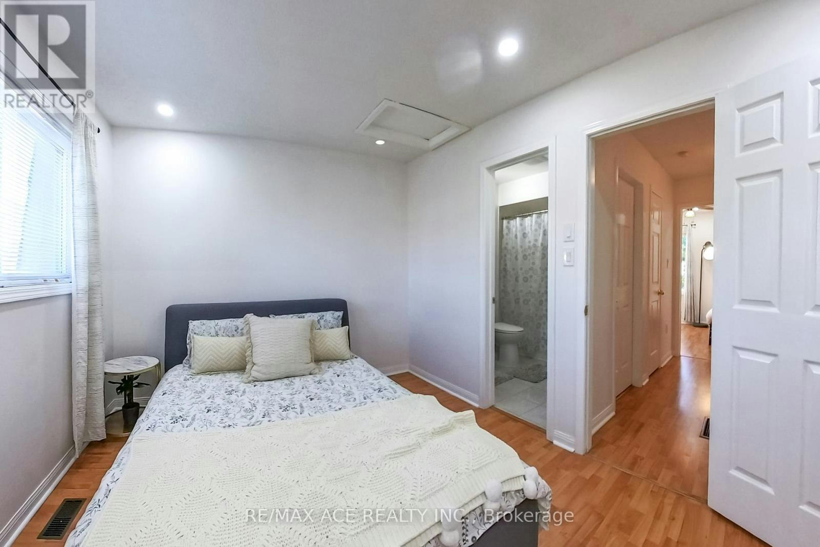 22-1525 South Parade Court, Mississauga, ON, L5M 6E9 - 26