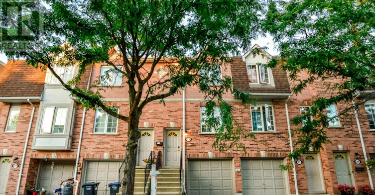 22-1525 South Parade Court, Mississauga, ON, L5M 6E9