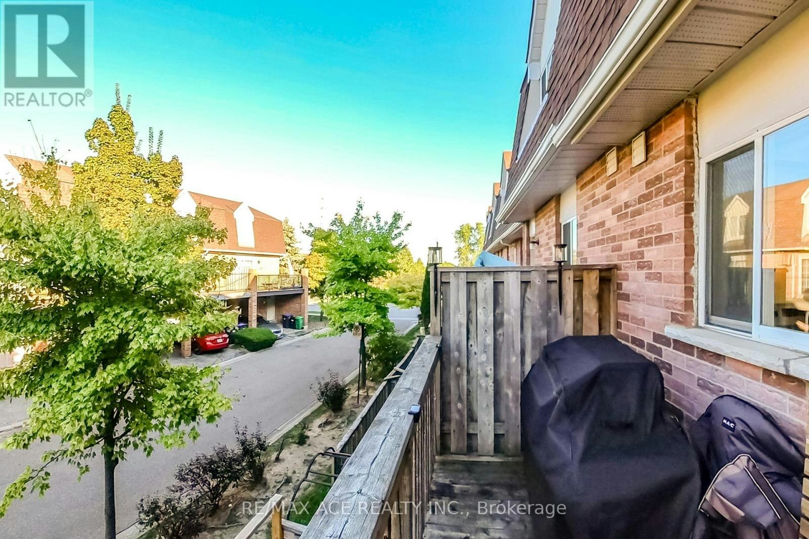 22-1525 South Parade Court, Mississauga, ON, L5M 6E9 - 13