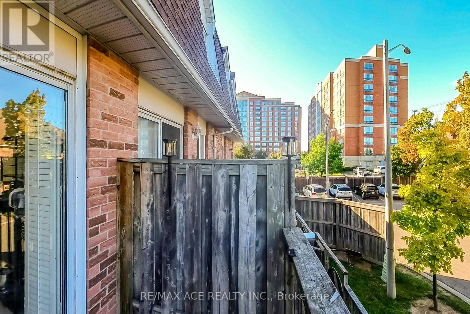 22-1525 South Parade Court, Mississauga, ON, L5M 6E9 - 14
