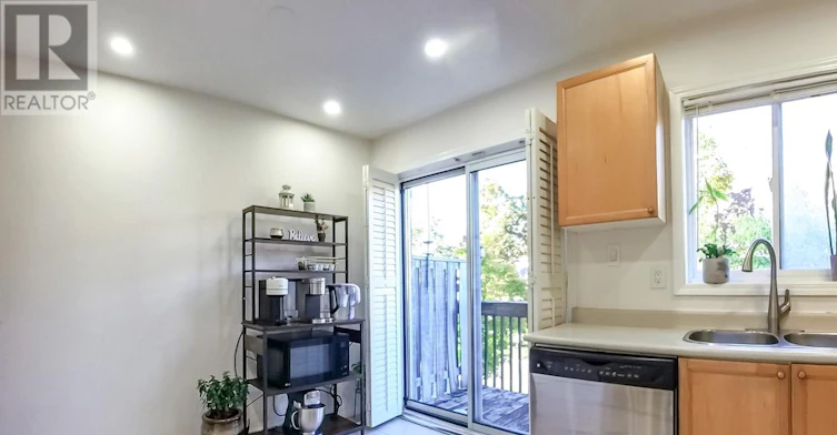 22-1525 South Parade Court, Mississauga, ON, L5M 6E9 - 12