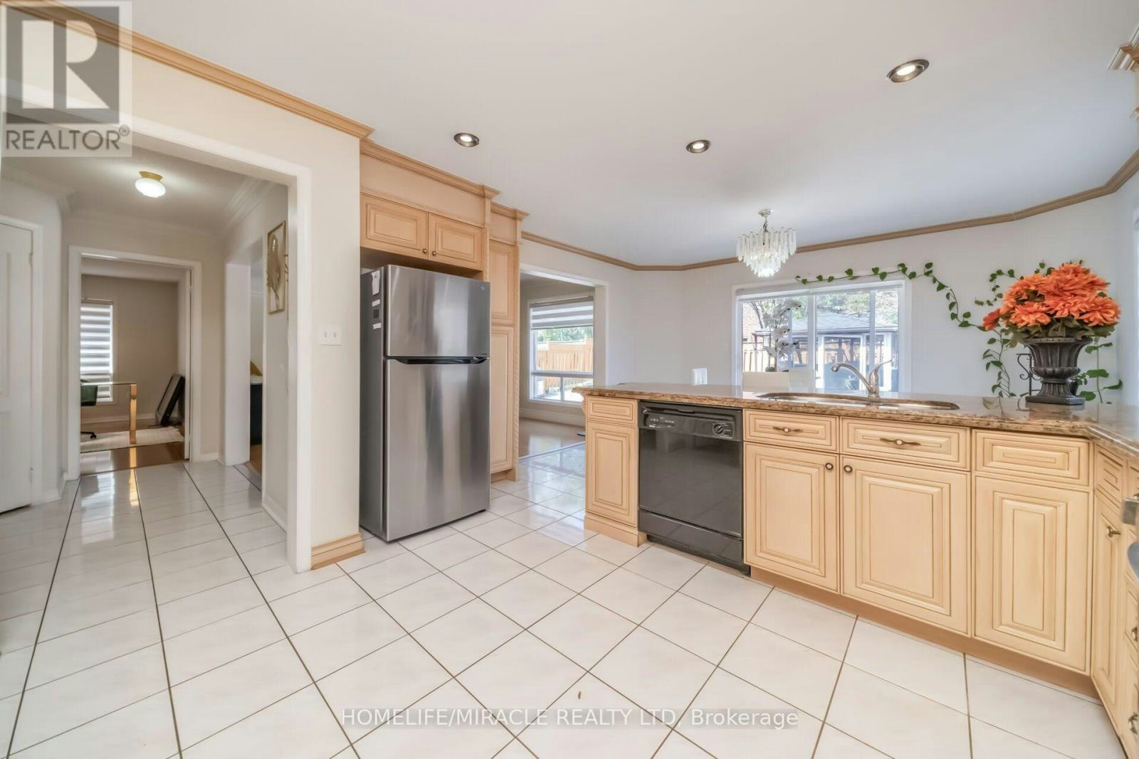 32 Gold Tree Street, Brampton, ON, L6R 1T9 - 11
