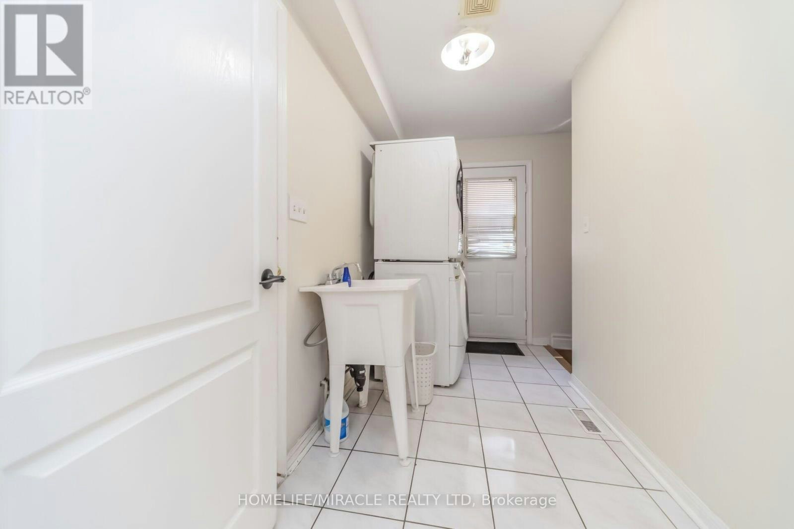 32 Gold Tree Street, Brampton, ON, L6R 1T9 - 47