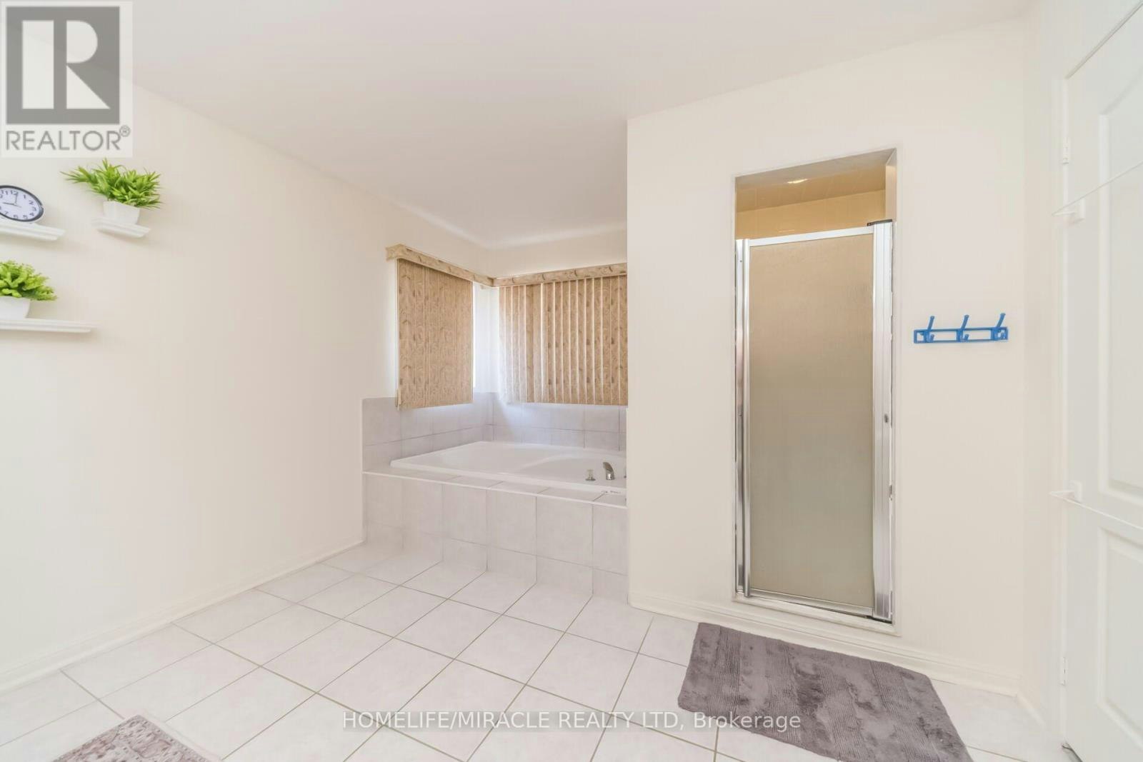 32 Gold Tree Street, Brampton, ON, L6R 1T9 - 32