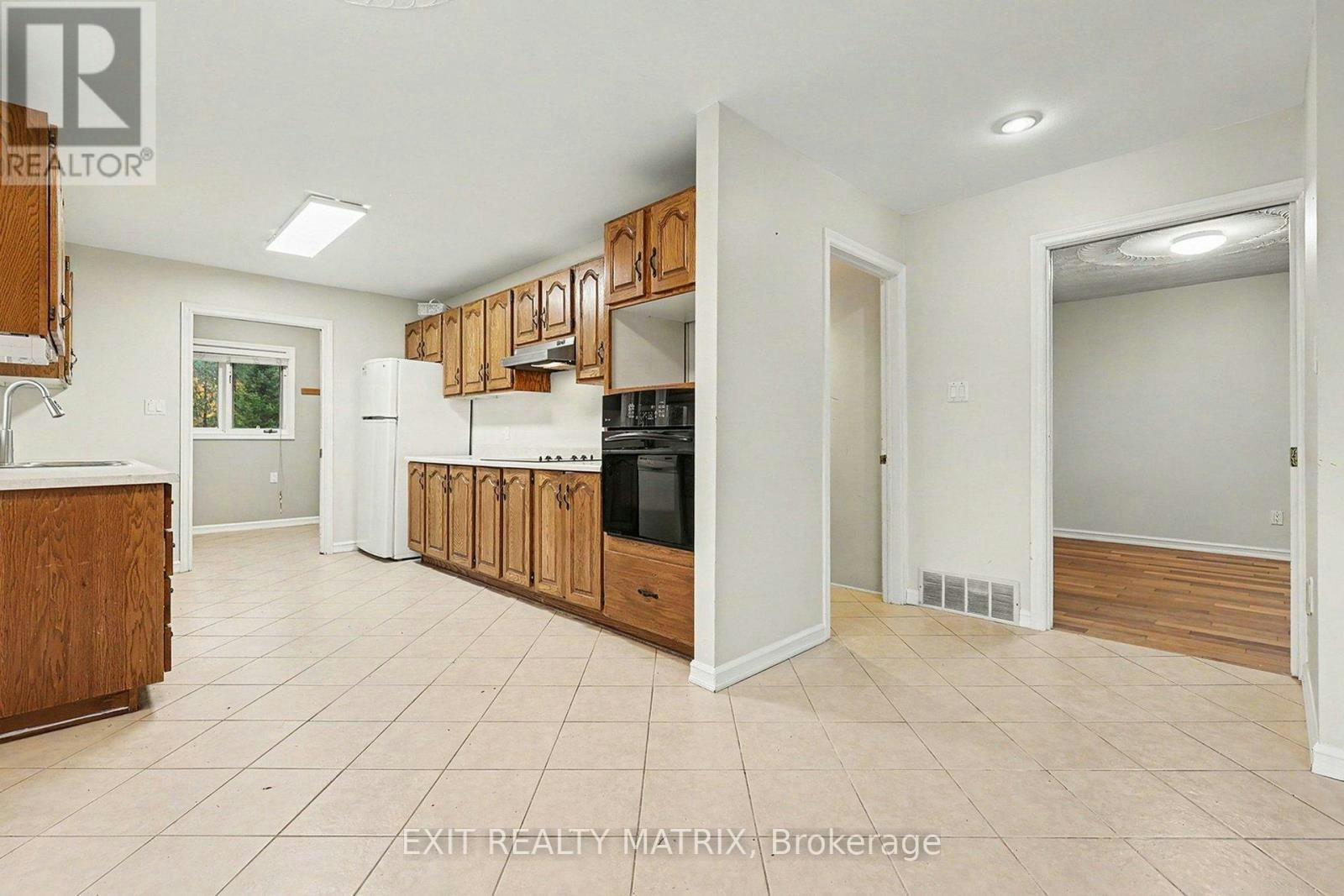 2380 Yorks Corners Road, Ottawa, ON, K0A 1V0 - 8