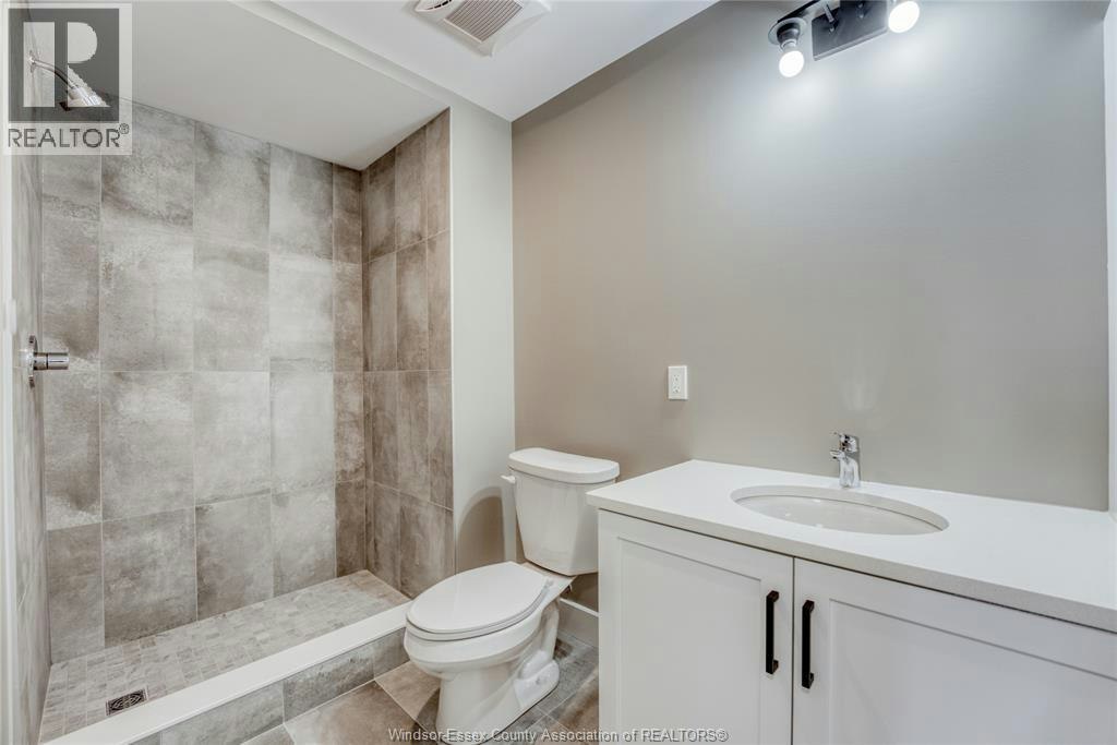 413-4578 Huron Church Line Road, Lasalle, ON, N9H 0M2 - 17