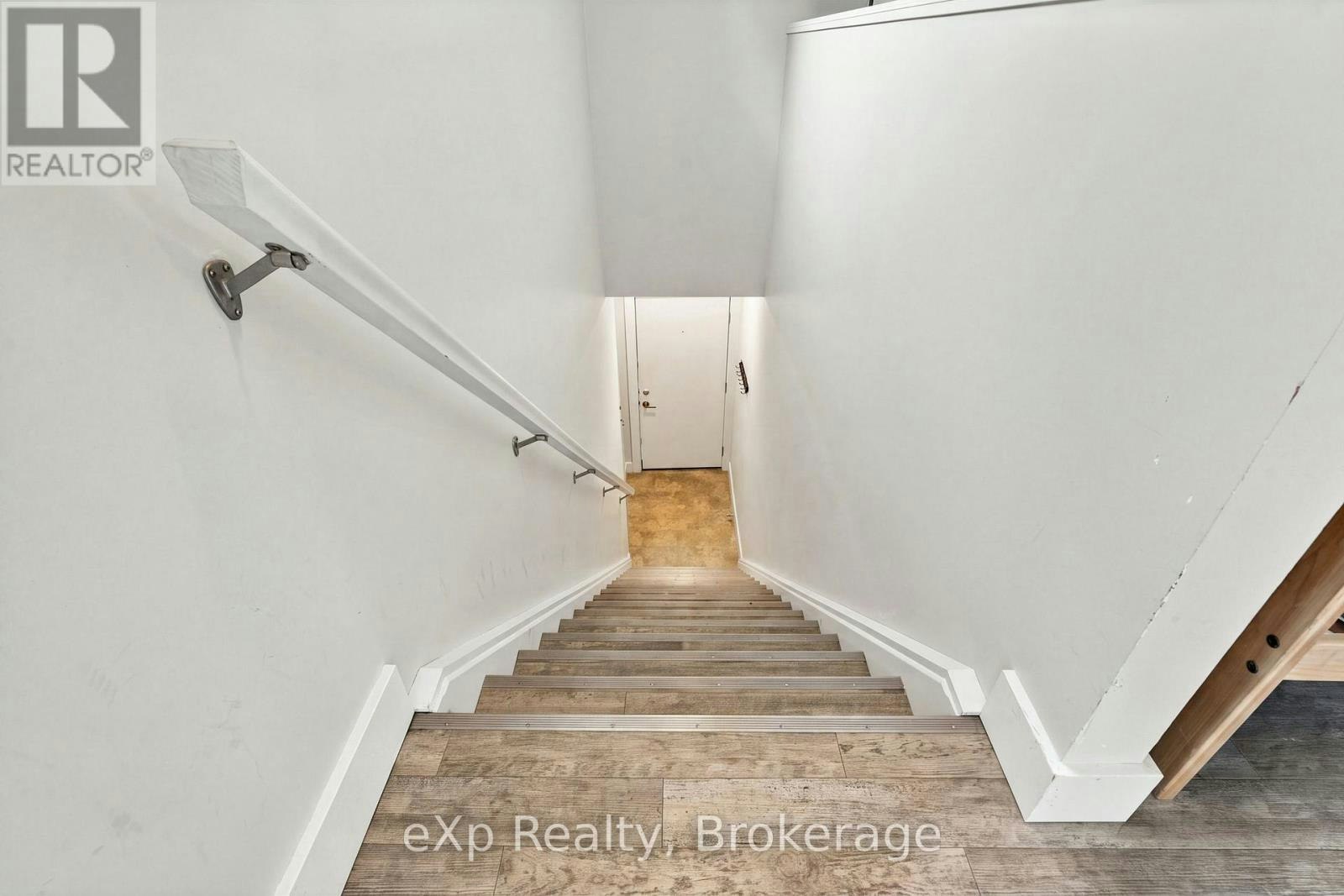 B-34 Duke Street, Guelph, ON, N1E 5K9 - 8