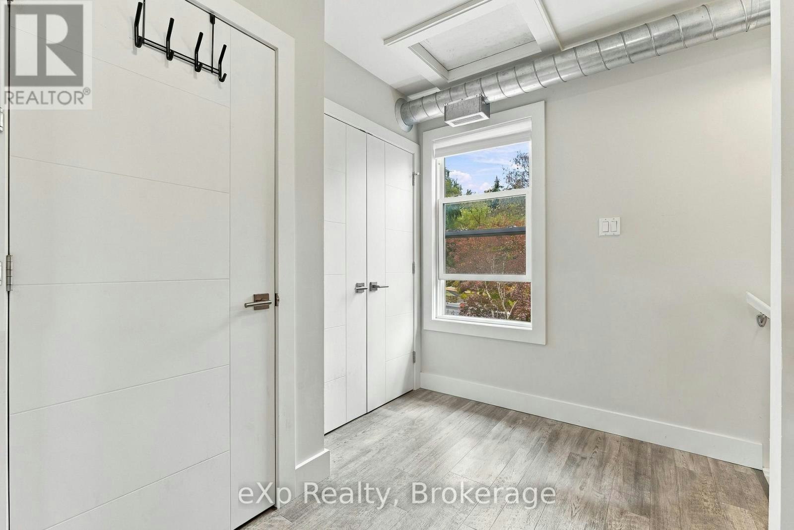 B-34 Duke Street, Guelph, ON, N1E 5K9 - 9