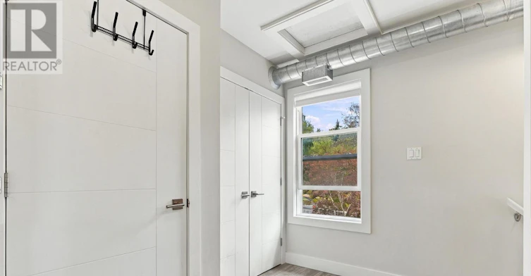 B-34 Duke Street, Guelph, ON, N1E 5K9 - 9