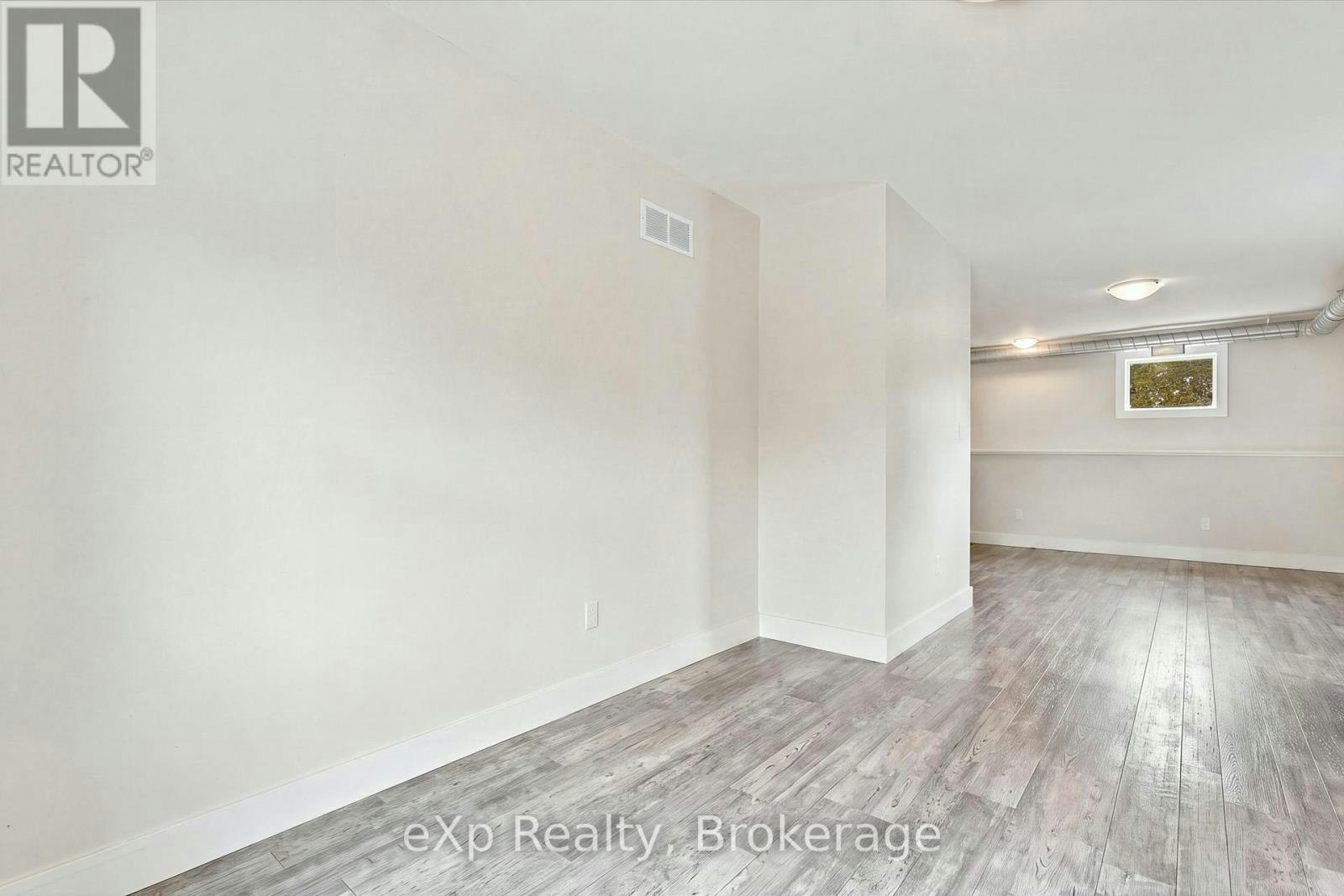 B-34 Duke Street, Guelph, ON, N1E 5K9 - 23