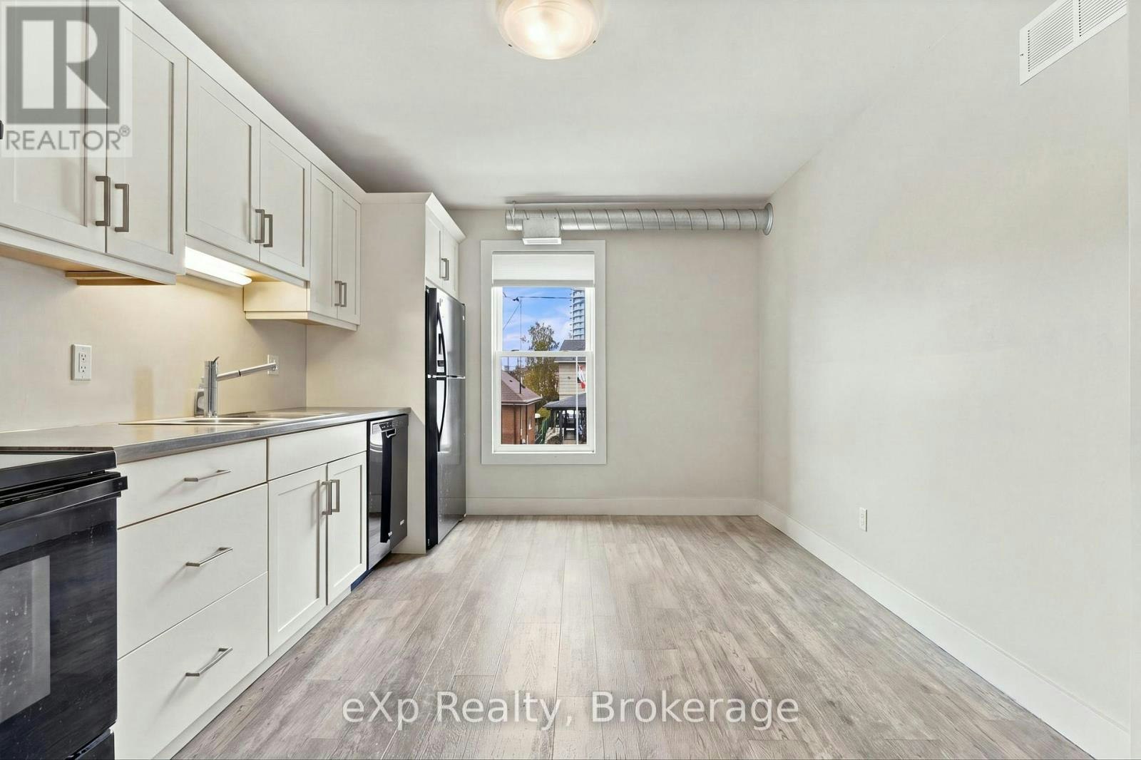 B-34 Duke Street, Guelph, ON, N1E 5K9 - 22
