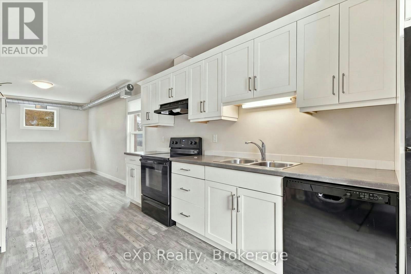 B-34 Duke Street, Guelph, ON, N1E 5K9 - 20