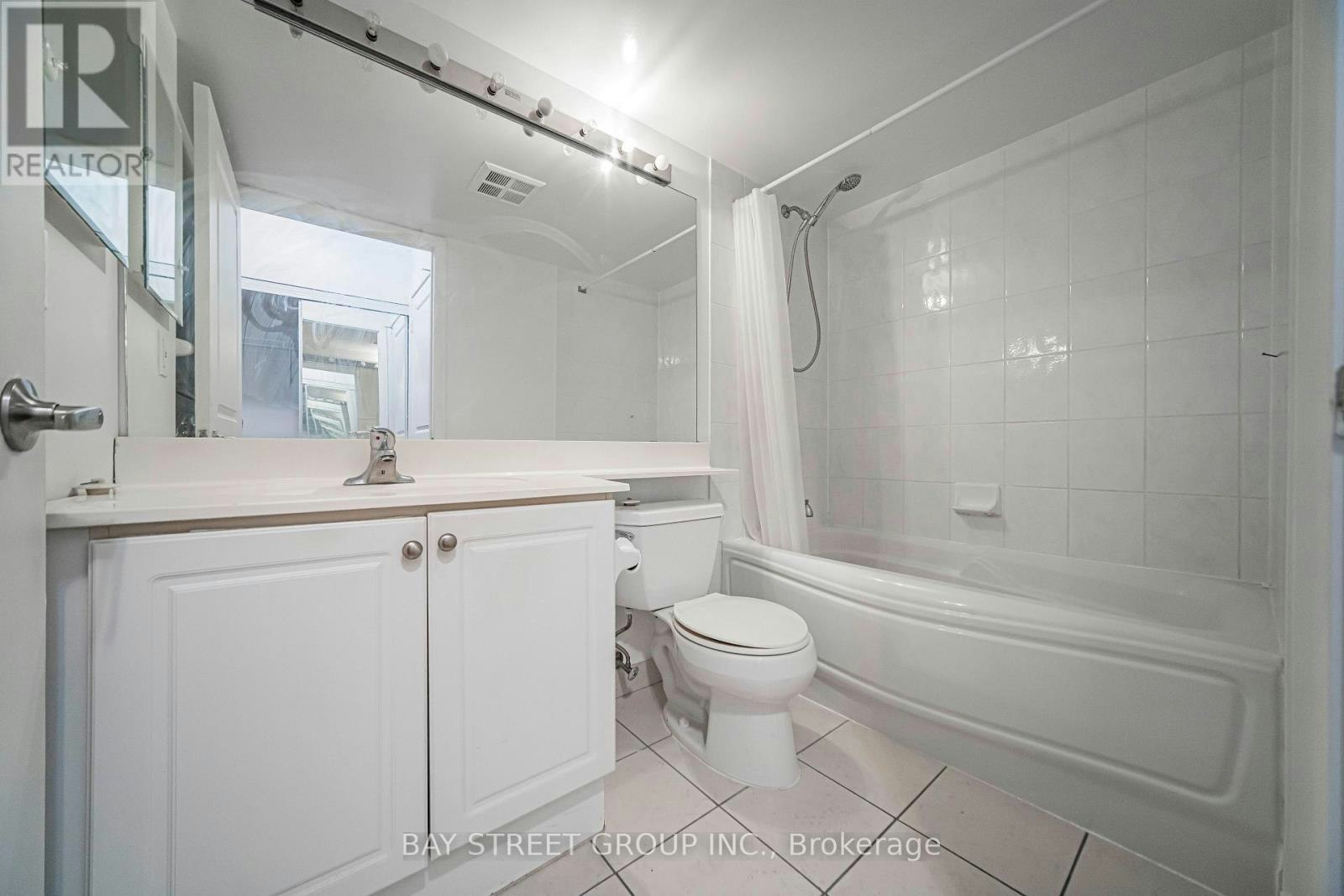 2810-4978 Yonge Street, Toronto, ON, M2N 5N7 - 33