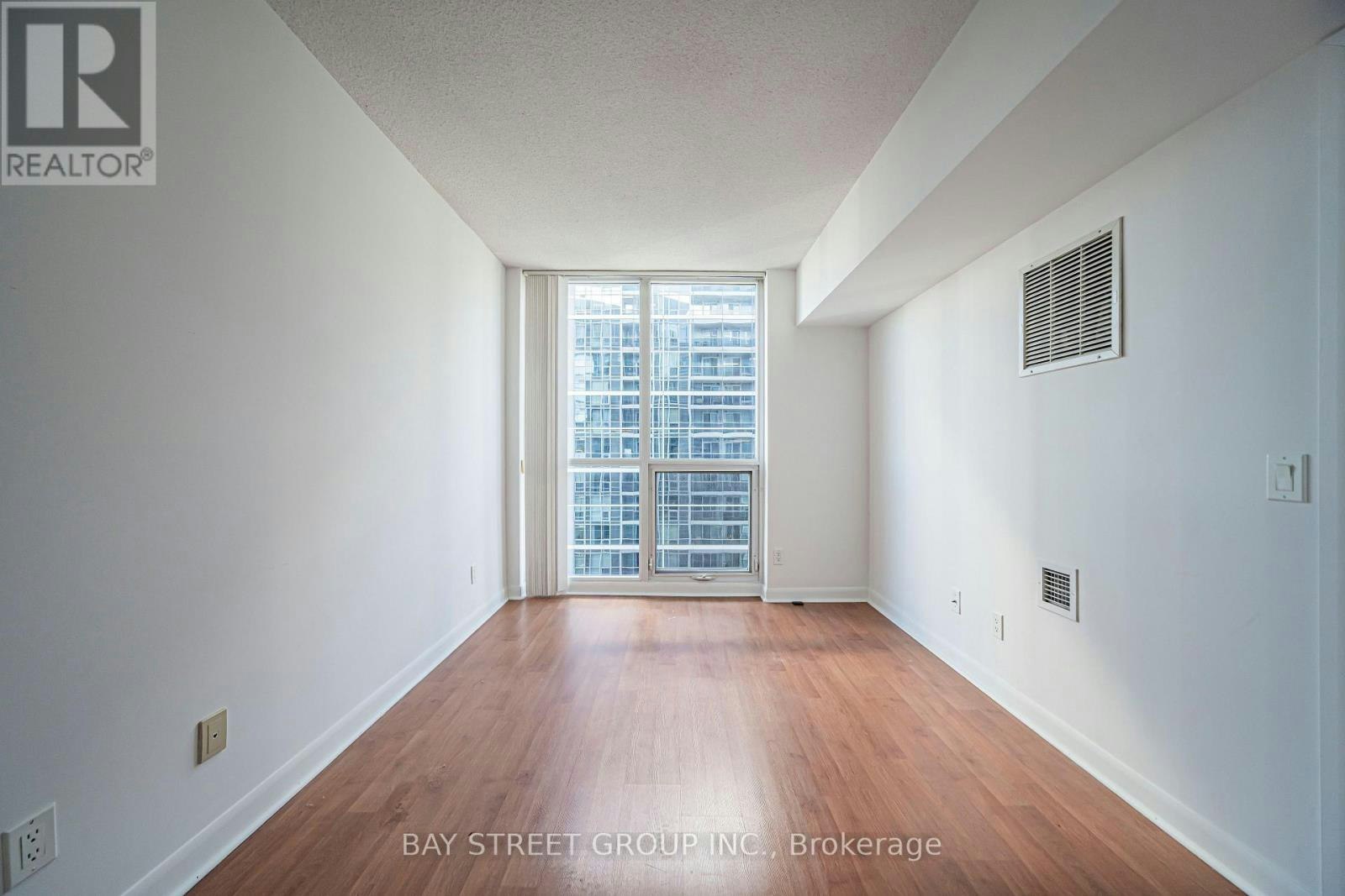2810-4978 Yonge Street, Toronto, ON, M2N 5N7 - 37
