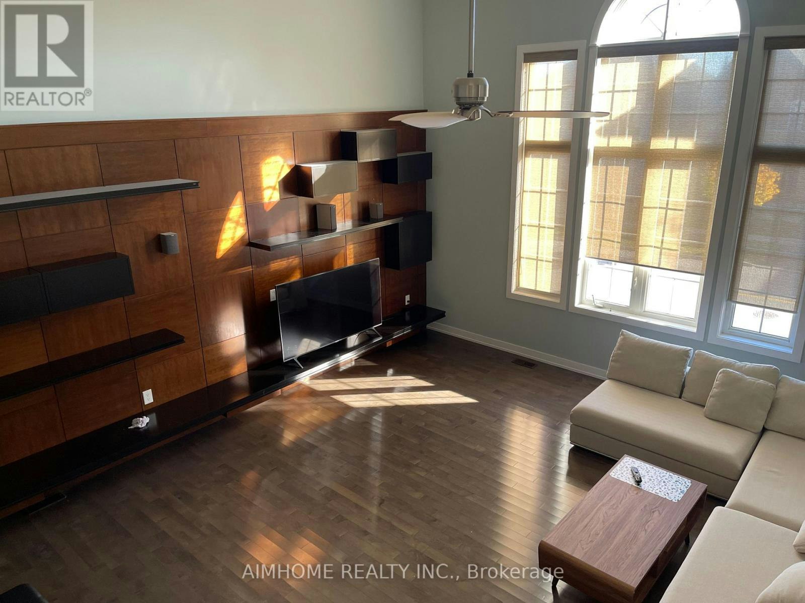ROOM 2-16 Hearthside Avenue, Richmond Hill, ON, L4E 5E7 - 9