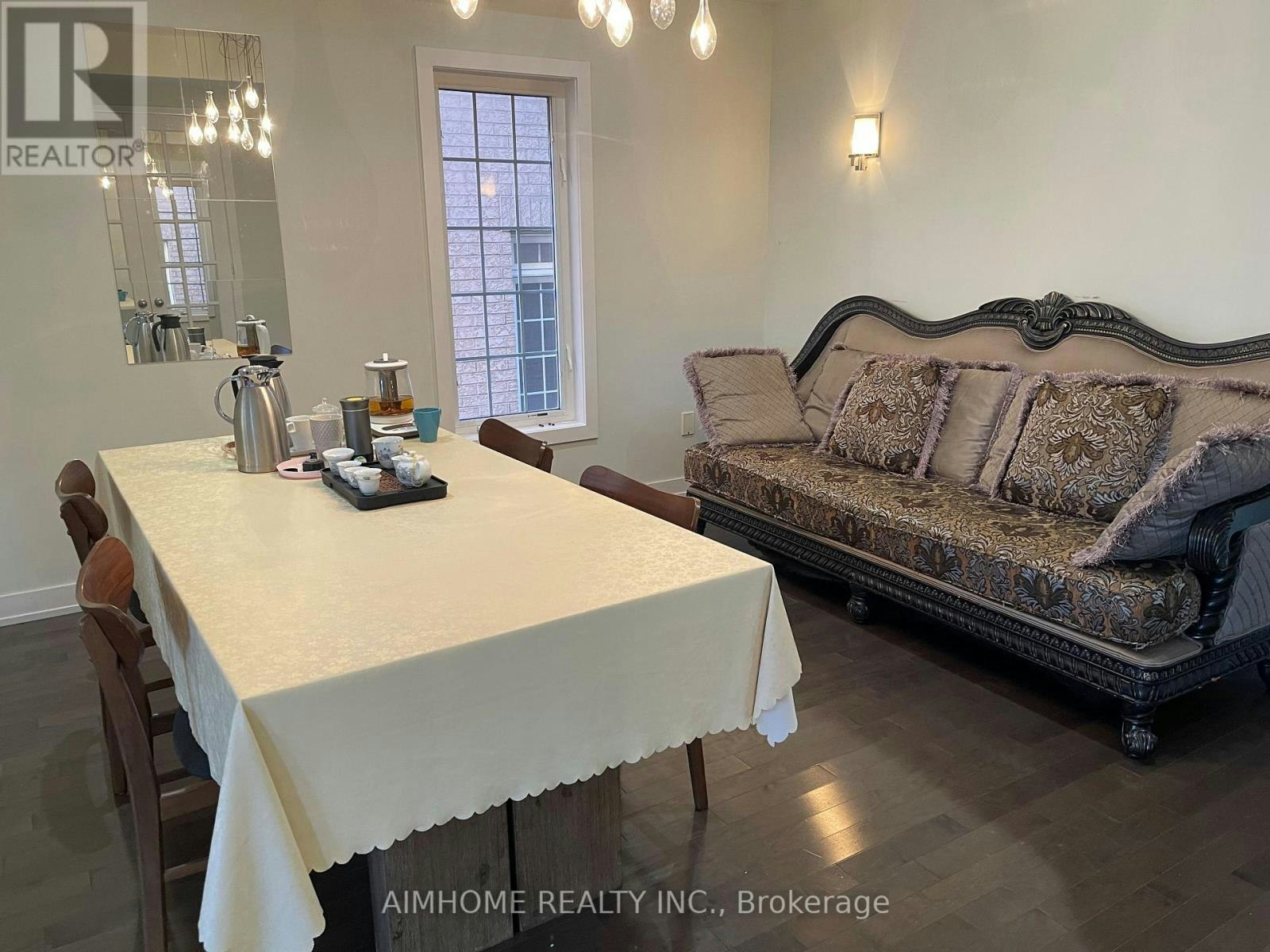 ROOM 2-16 Hearthside Avenue, Richmond Hill, ON, L4E 5E7 - 6