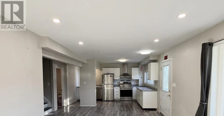 MAIN-273 Wilson Road S, Oshawa, ON, L1H 6C4 - 2