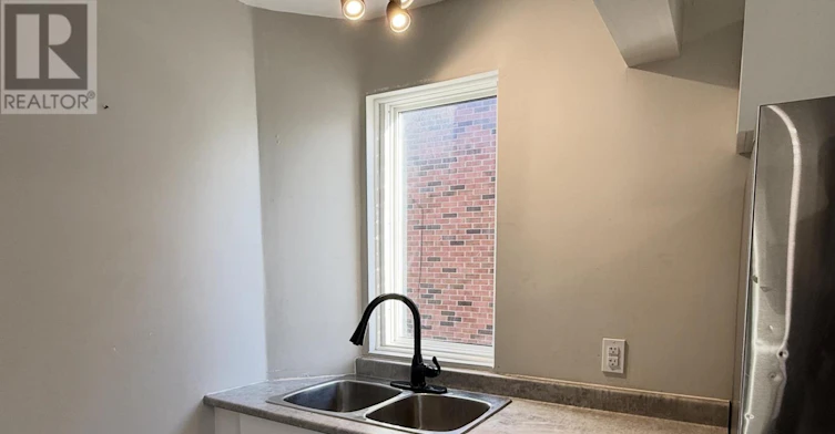 MAIN-273 Wilson Road S, Oshawa, ON, L1H 6C4 - 6