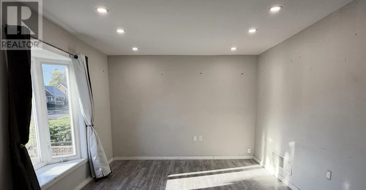 MAIN-273 Wilson Road S, Oshawa, ON, L1H 6C4 - 4