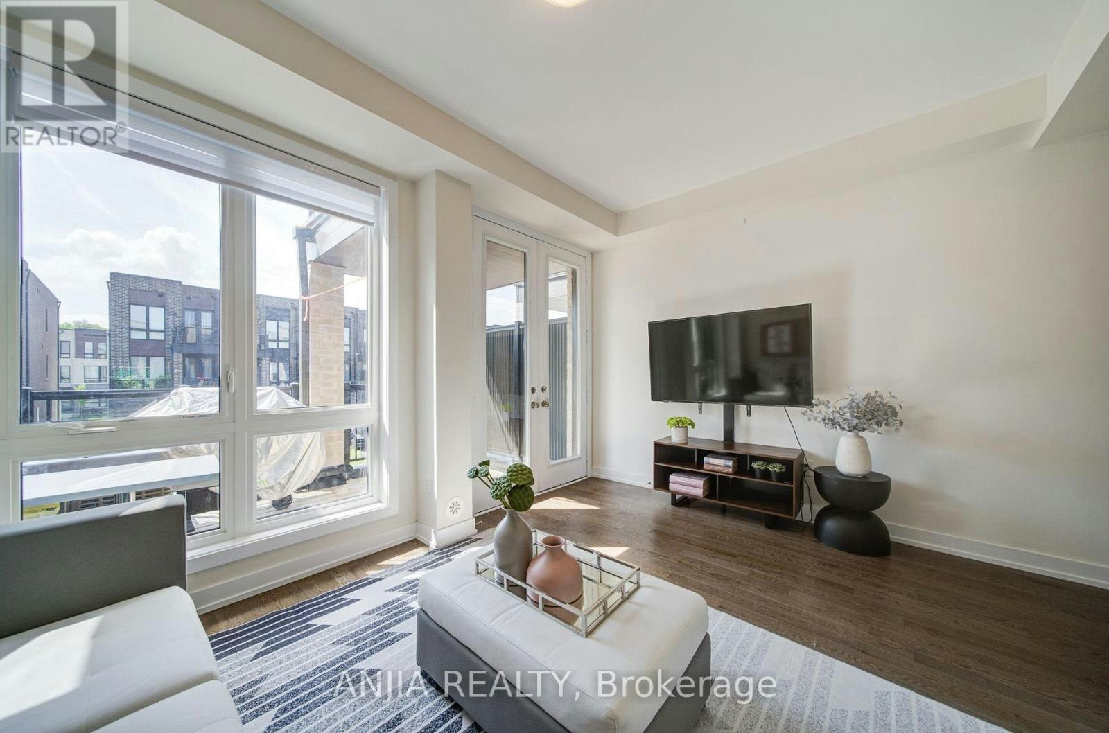 83 Mikayla Lane, Markham, ON, L6B 1R1 - 2