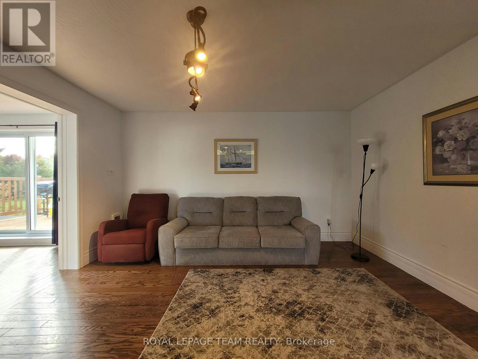 561 St Philippe Street, Alfred, ON, K1A 1A0 - 10