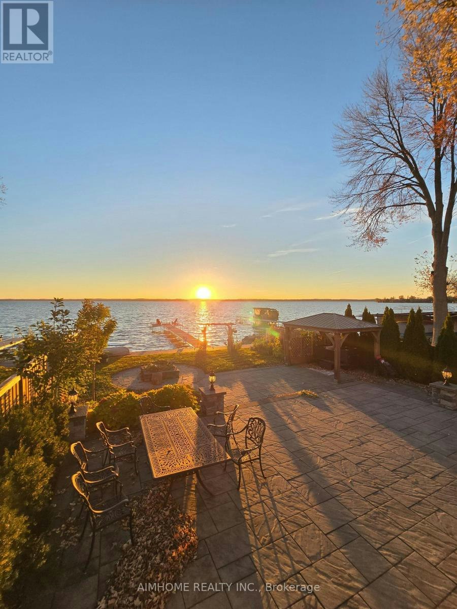 RM Primary 66a Cooks Bay Drive, Georgina, ON, L4P 1L8 - 7