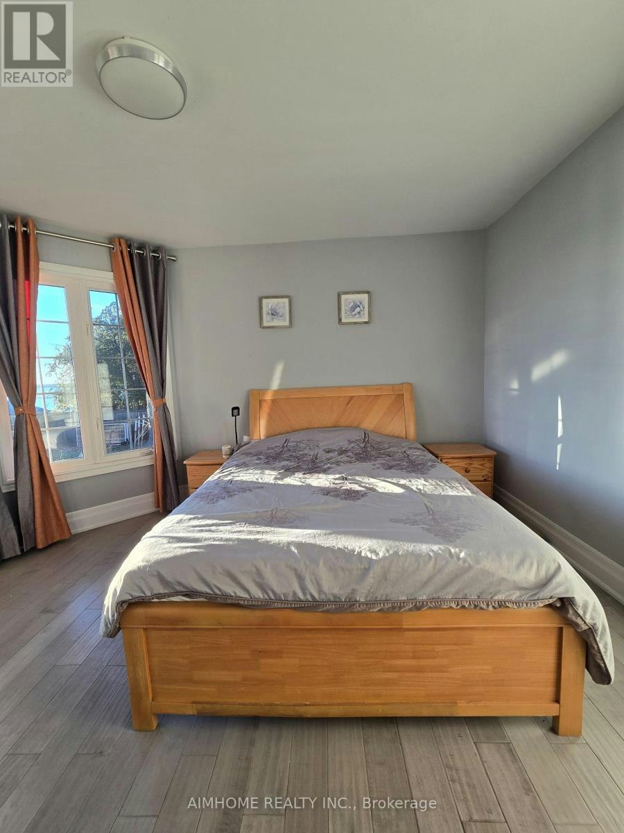 RM Primary 66a Cooks Bay Drive, Georgina, ON, L4P 1L8 - 17