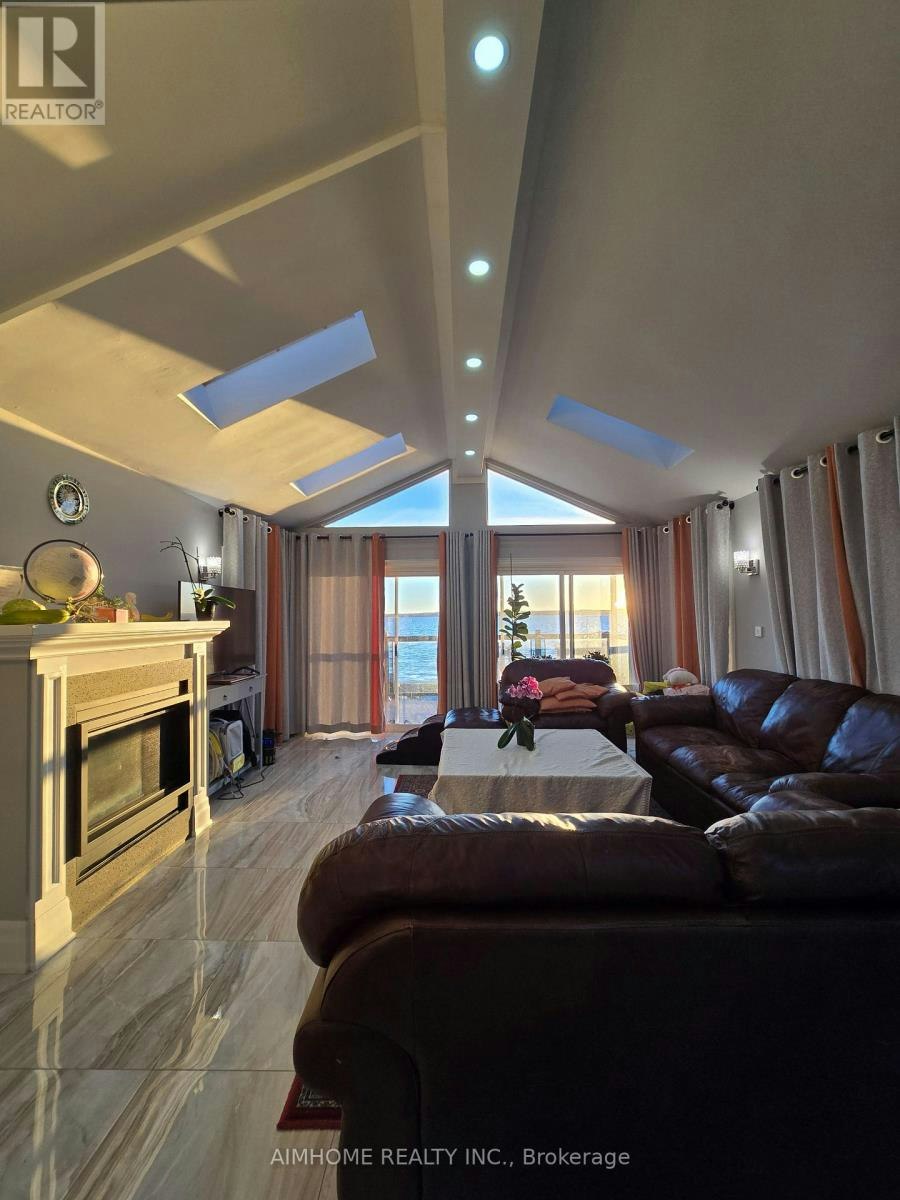 RM Primary 66a Cooks Bay Drive, Georgina, ON, L4P 1L8 - 5