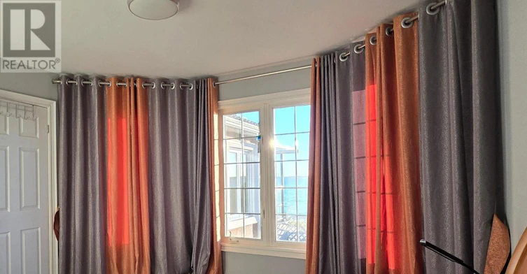 RM Primary 66a Cooks Bay Drive, Georgina, ON, L4P 1L8 - 15