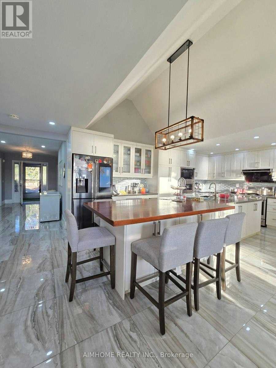 RM Primary 66a Cooks Bay Drive, Georgina, ON, L4P 1L8 - 4