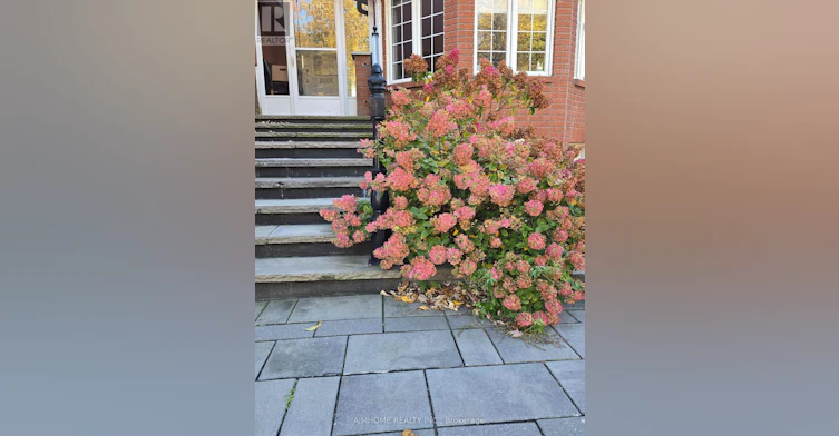 RM Primary 66a Cooks Bay Drive, Georgina, ON, L4P 1L8 - 6
