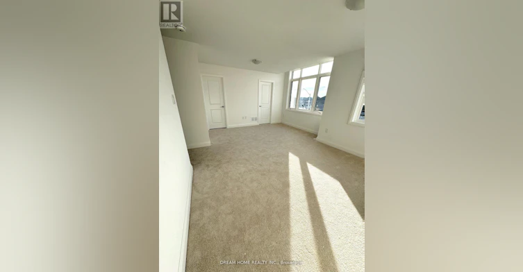 7 Gateway Drive, Barrie, ON, L9J 0C2 - 7