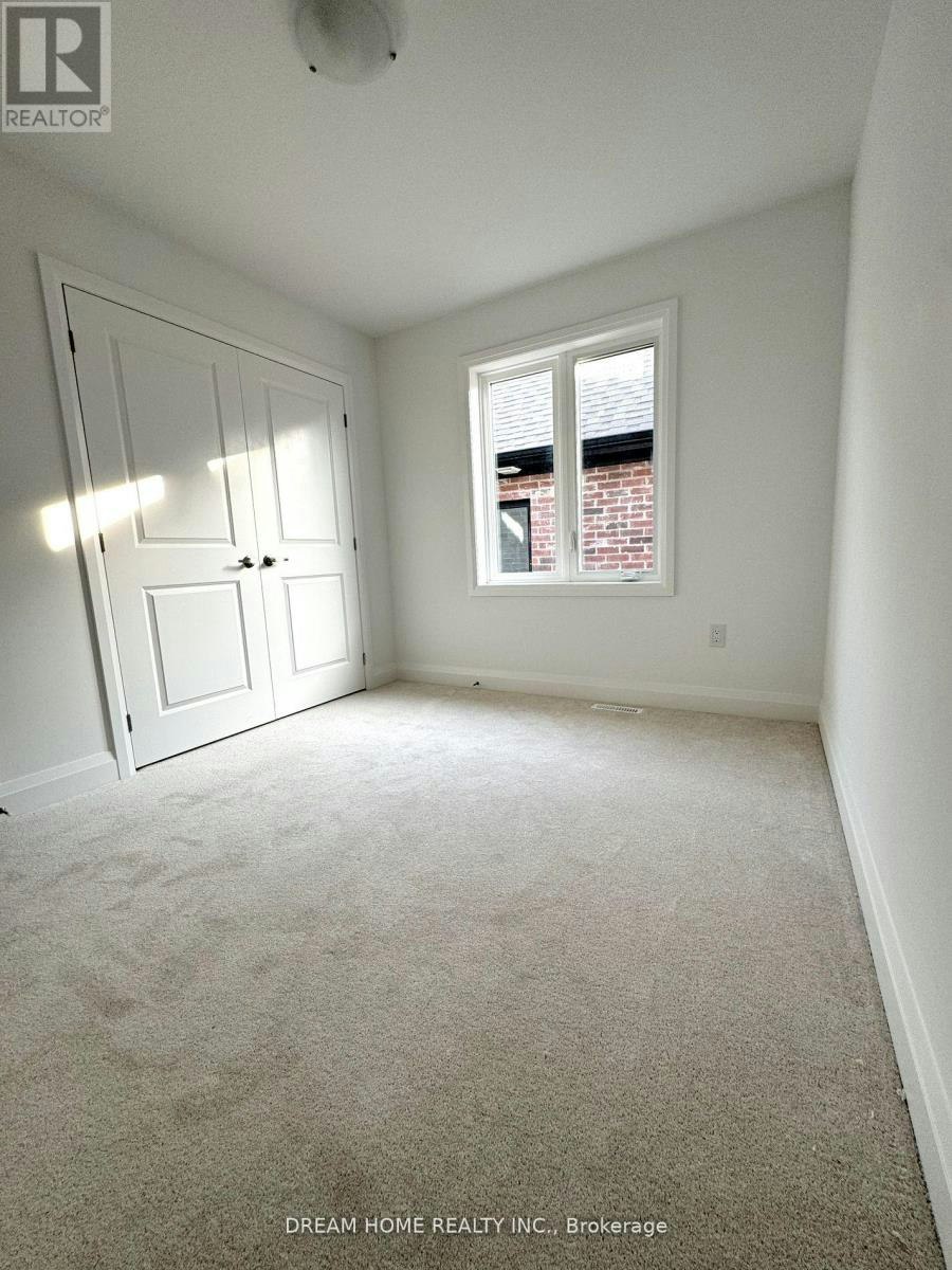 7 Gateway Drive, Barrie, ON, L9J 0C2 - 11