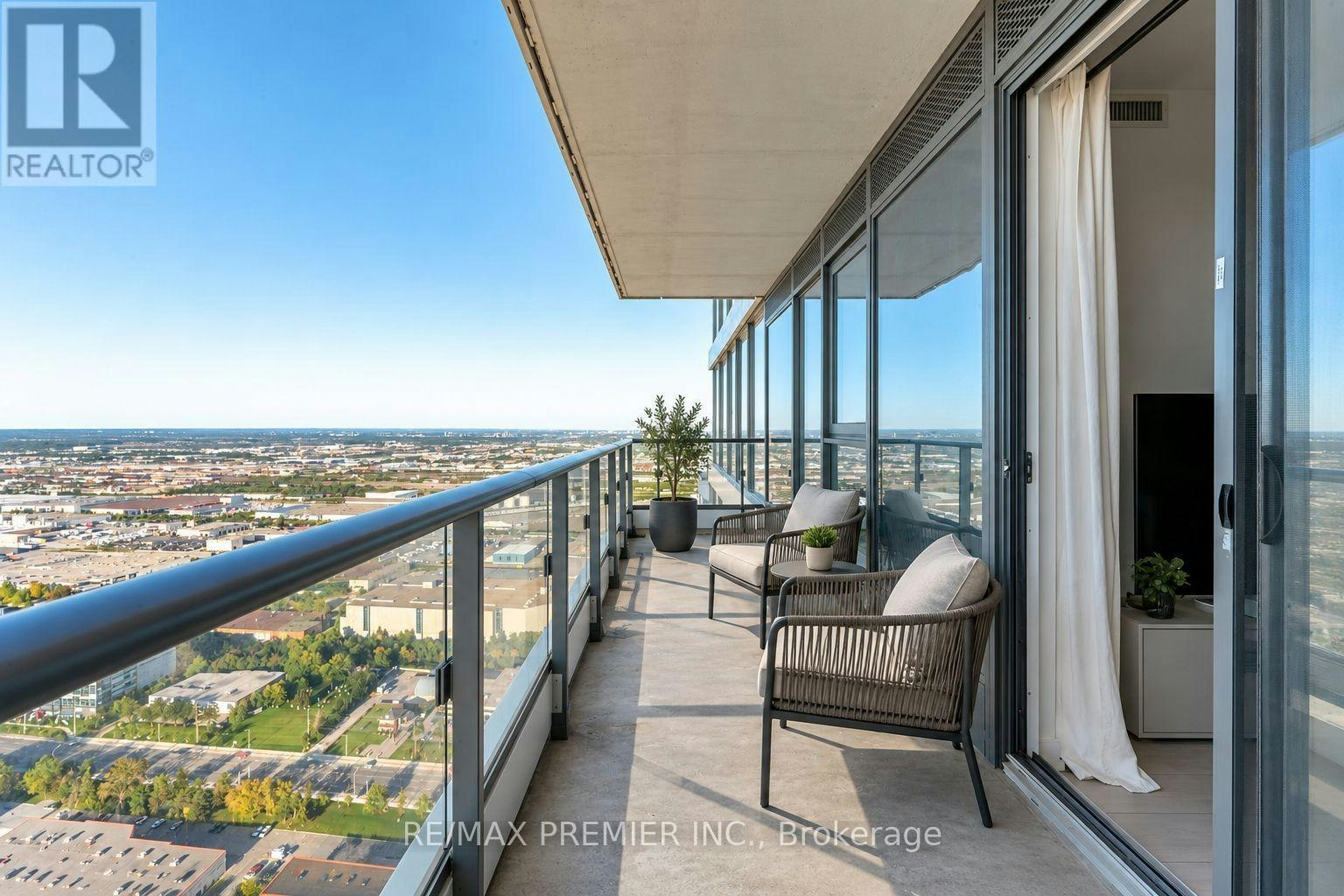 5901-950 Portage Parkway, Vaughan, ON, L4K 0J7 - 14