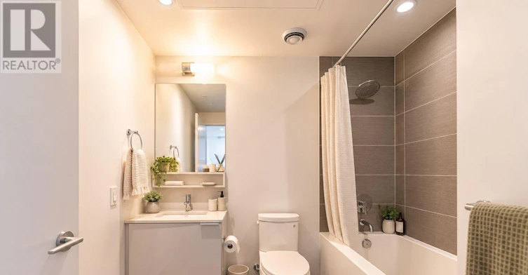 5901-950 Portage Parkway, Vaughan, ON, L4K 0J7 - 11