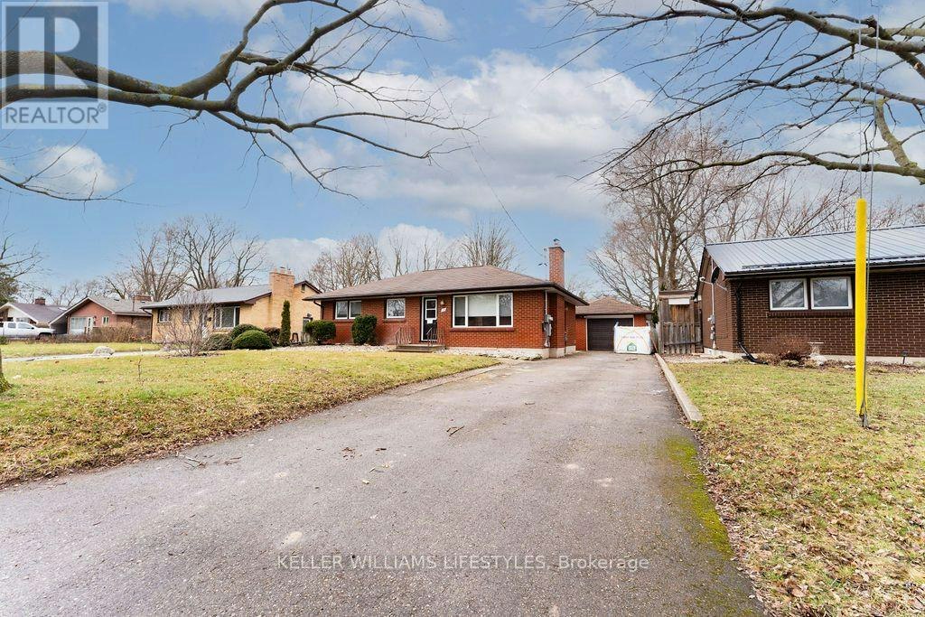 LOWER-179 Burnside Drive, London, ON, N5V 1B4 - 2