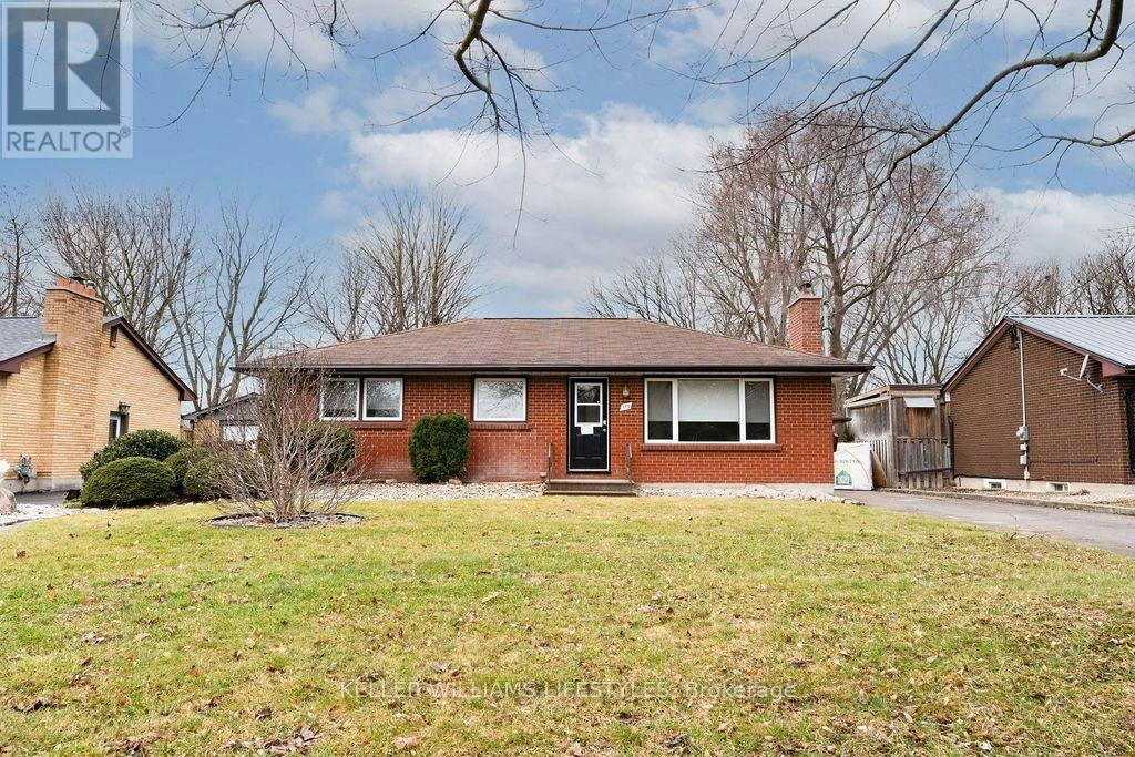 LOWER-179 Burnside Drive, London, ON, N5V 1B4
