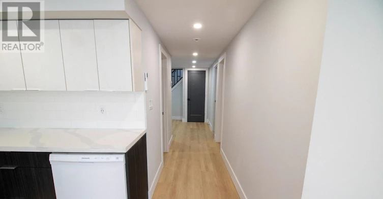 LOWER-179 Burnside Drive, London, ON, N5V 1B4 - 9
