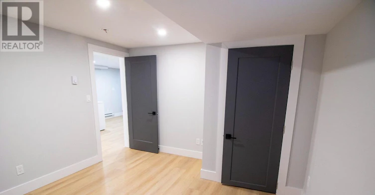 LOWER-179 Burnside Drive, London, ON, N5V 1B4 - 21