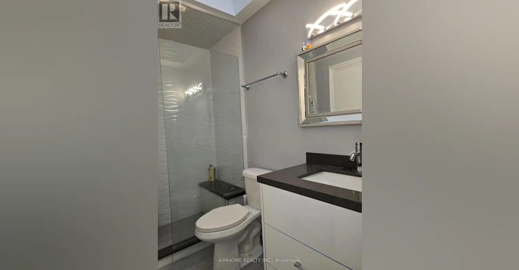 RM 3-66A Cooks Bay Drive, Georgina, ON, L4P 1L8 - 5