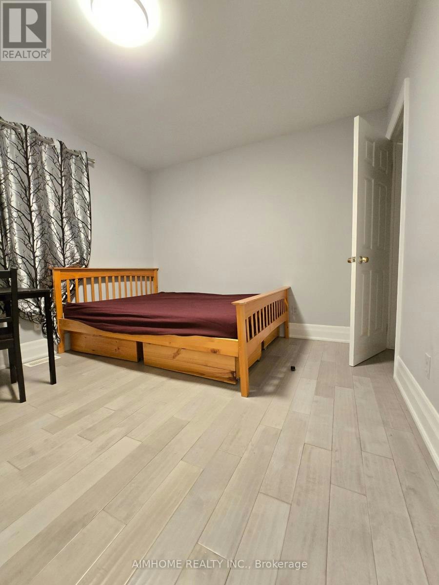 RM 3-66A Cooks Bay Drive, Georgina, ON, L4P 1L8 - 9