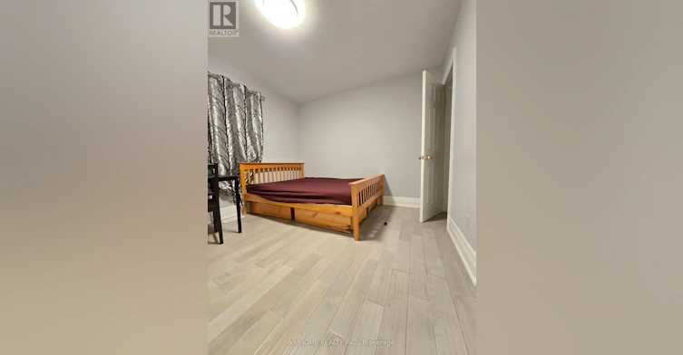 RM 3-66A Cooks Bay Drive, Georgina, ON, L4P 1L8 - 9