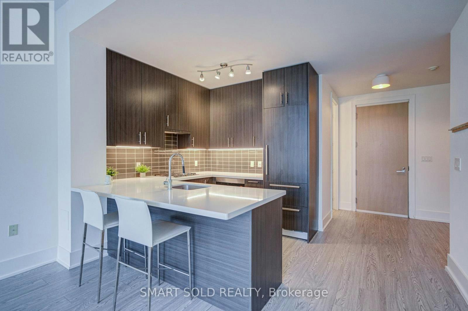436-39 Queens Quay E, Toronto, ON, M5E 0A5