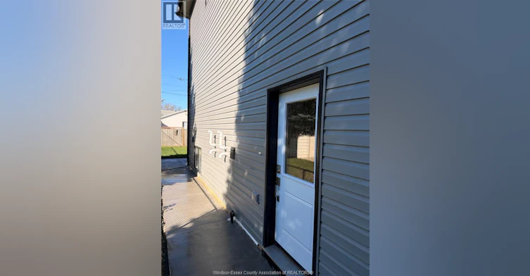 636 Eugenie Street East, Windsor, ON, N8X 2Y4 - 4