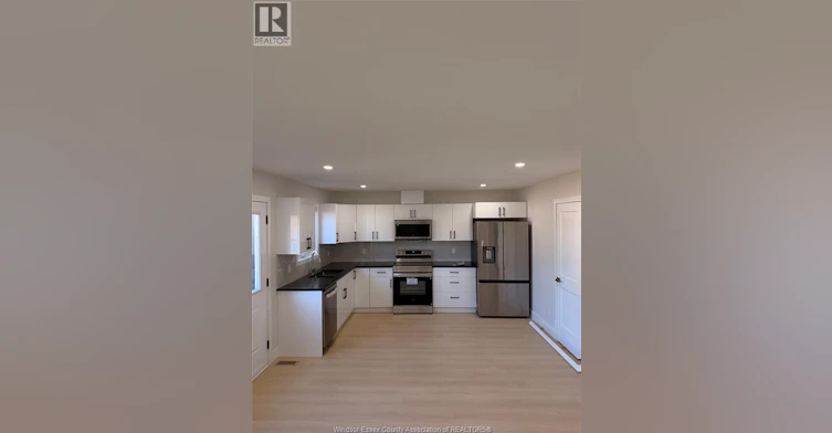 636 Eugenie Street East, Windsor, ON, N8X 2Y4 - 13