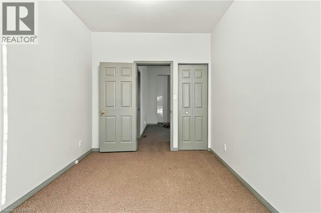 Lower-139 Grand River Avenue, Brantford, ON, N3T 4X5 - 13