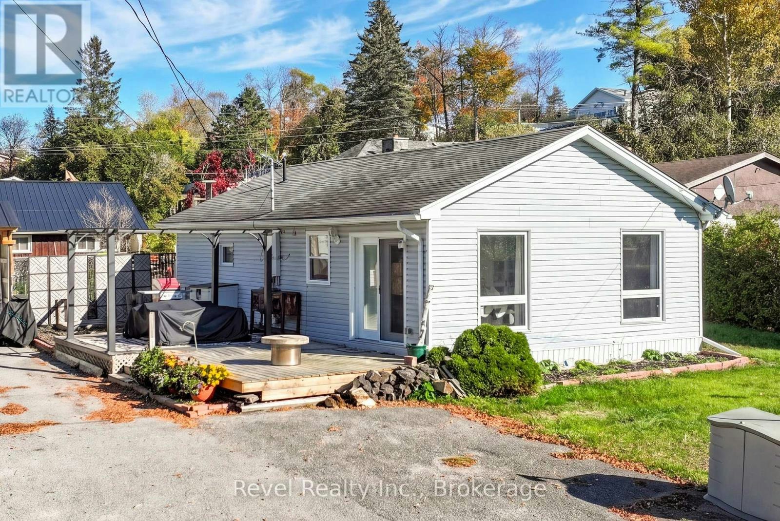 14 Third Street, Kawartha Lakes, ON, K0M 1L0
